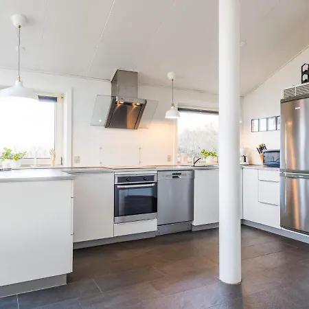 Holiday Henne Lxxviii Feriehus